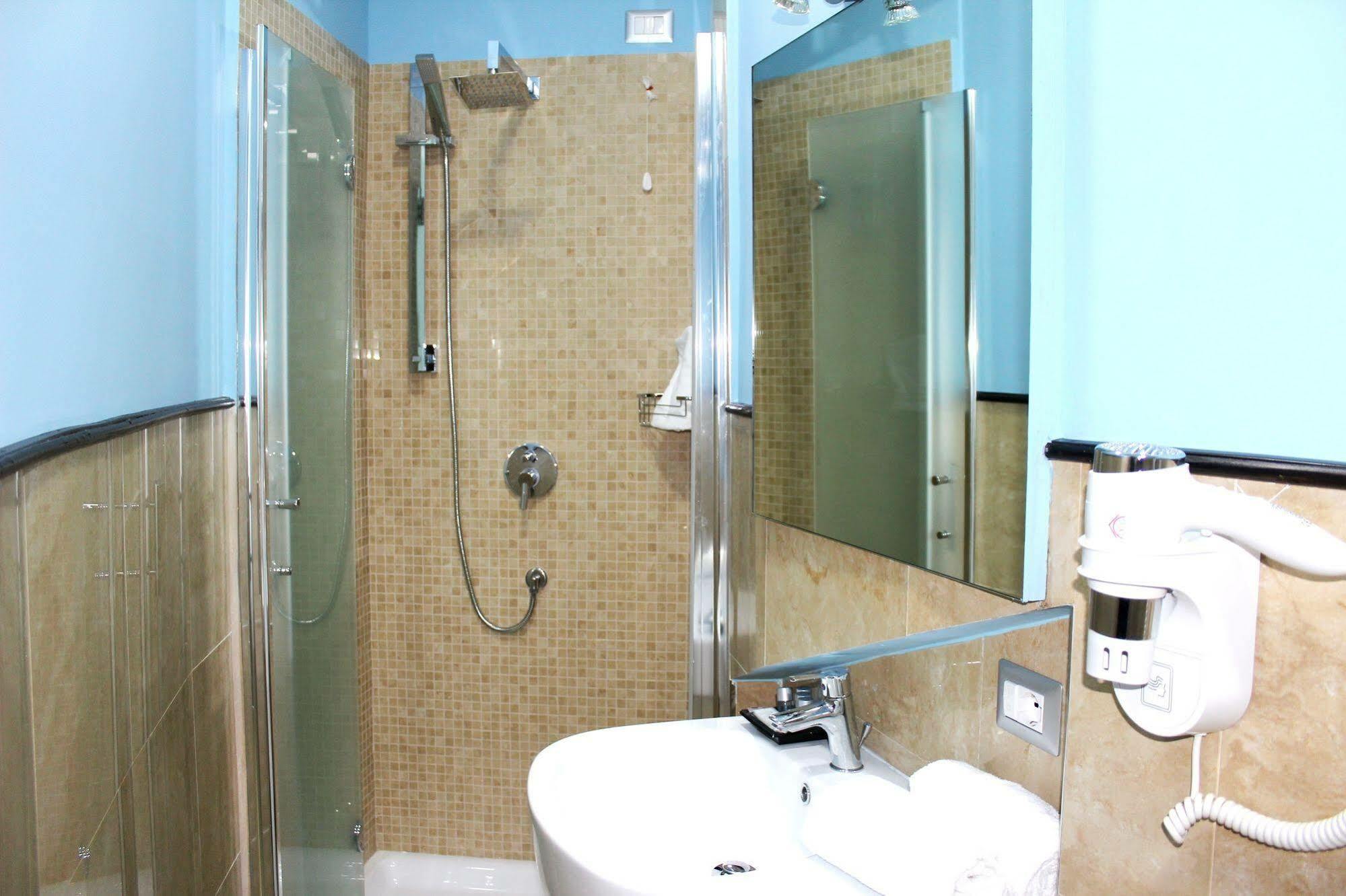 Hotel Gran Torino Roma Ngoại thất bức ảnh